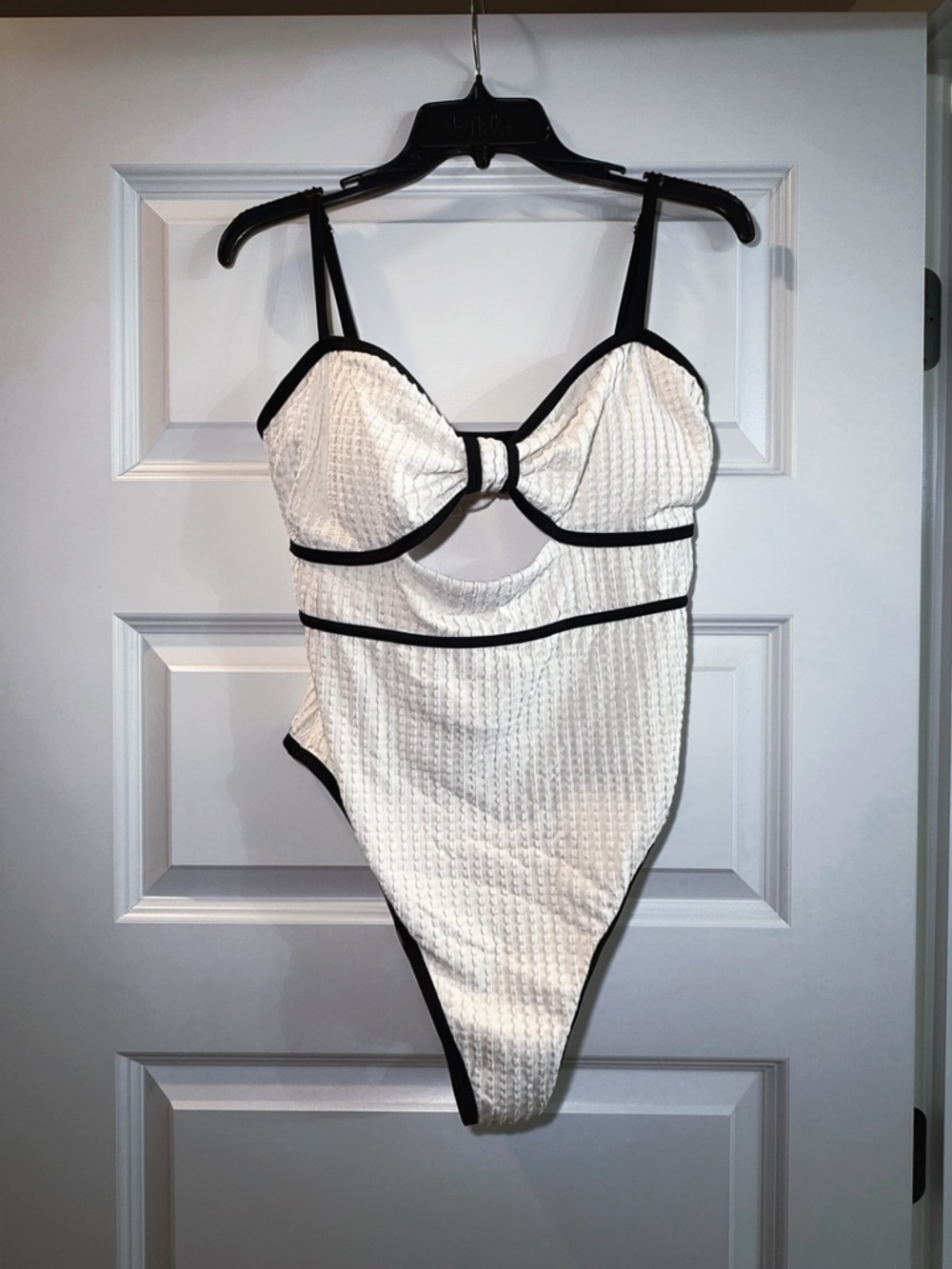 Cupshe White Textured One-Piece Swimsuit with Black Trim